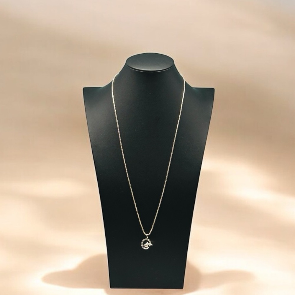 Kendra Scott Presleigh Gold Tone Knot Pendant Long Necklace 30” $89